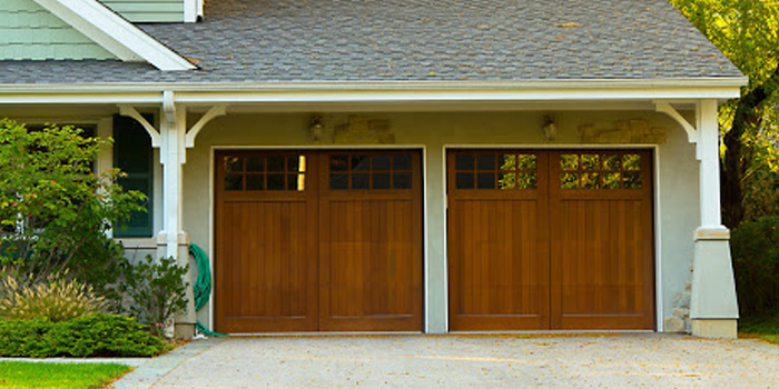 double garage doors aluminum in Chatelaine Village